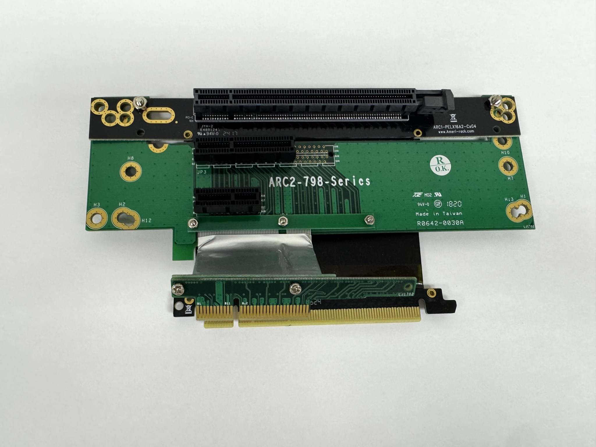 ARC2-798-X16X4C5X1-V4 · 2U riser card