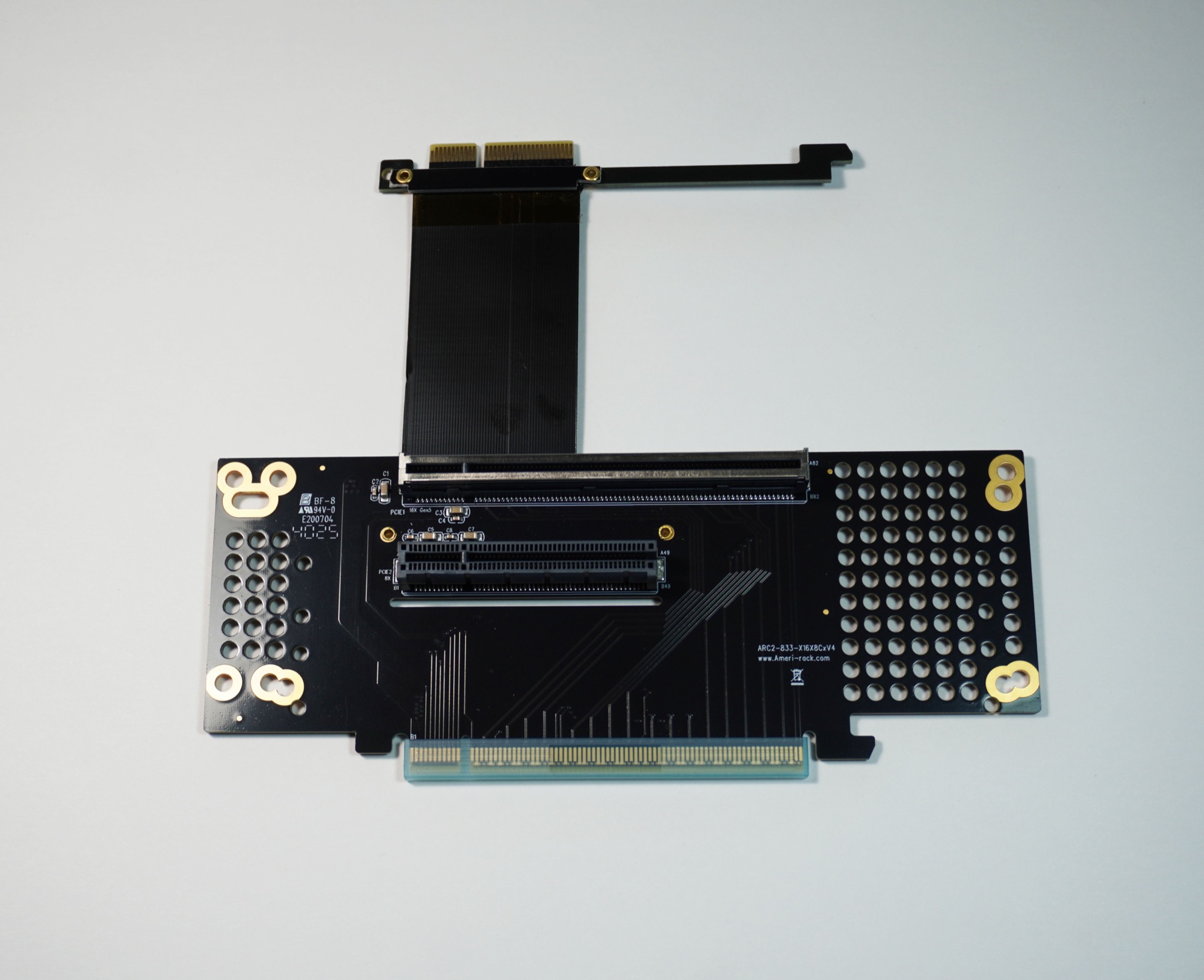 ARC2-833-X16X4C8RV4 · 2U two-slot PCIe riser: x16 + x4 on 8 cm ribbon